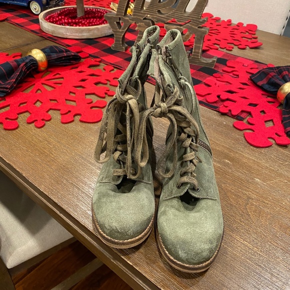 Mtng Boots - Picture 3 of 4